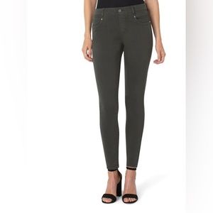 NWT Liverpool Gia Glider Skinny Jean | Loden Green | 14